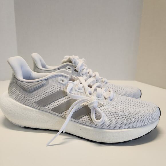 adidas Women's Pureboost 22 Running Shoe, White/Silver Metallic/Black, 9.5 - Picture 2 of 8